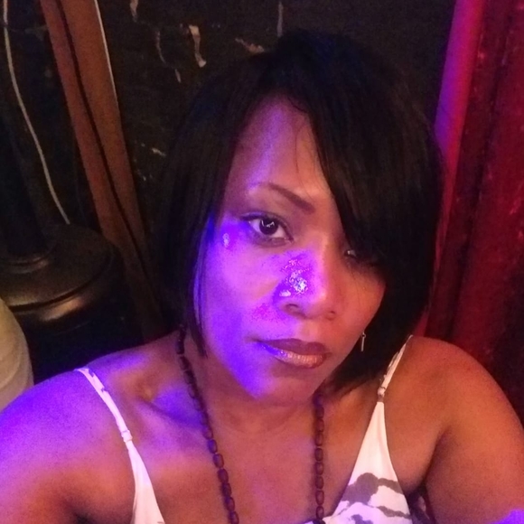 Meet your Posher, Quill - Picture 1 of 1